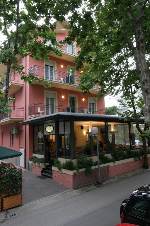 Hotel Villa Rossi 벨레지아아지마리나 외부 사진